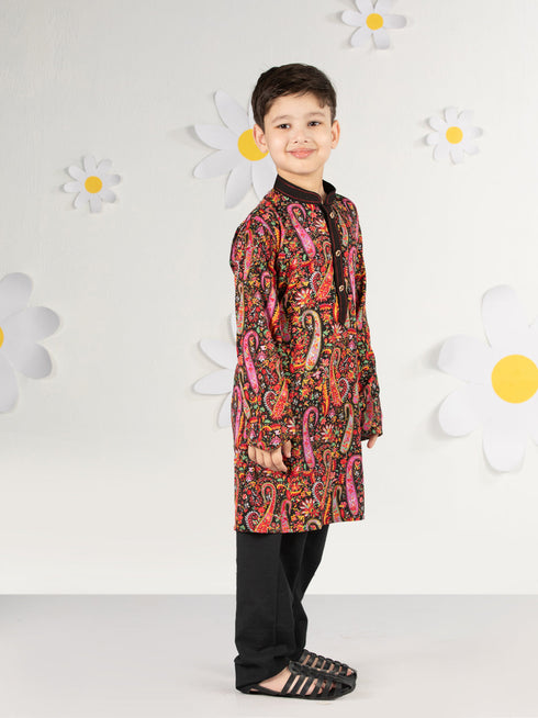 Boy's Black Kurta Pyjama Set With Paisley Print