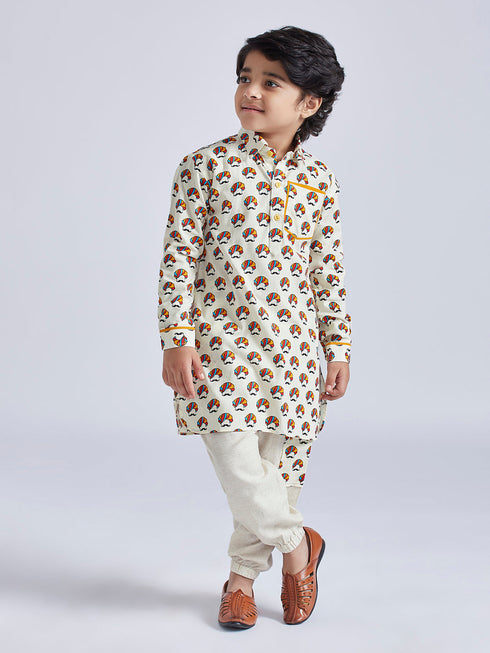 Boy's' Cream Kurta And Pyjama Set