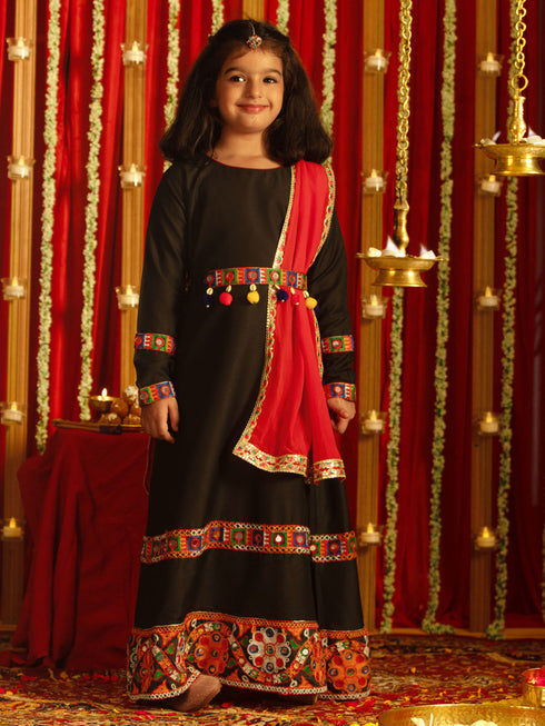 Girl's' Navratri Special Black Anarkali Kurta With Red Dupatta Set
