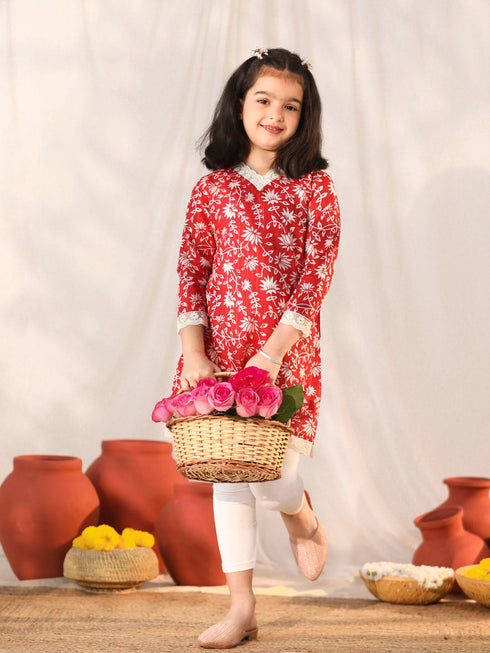 Girl's' Red Only Kurta