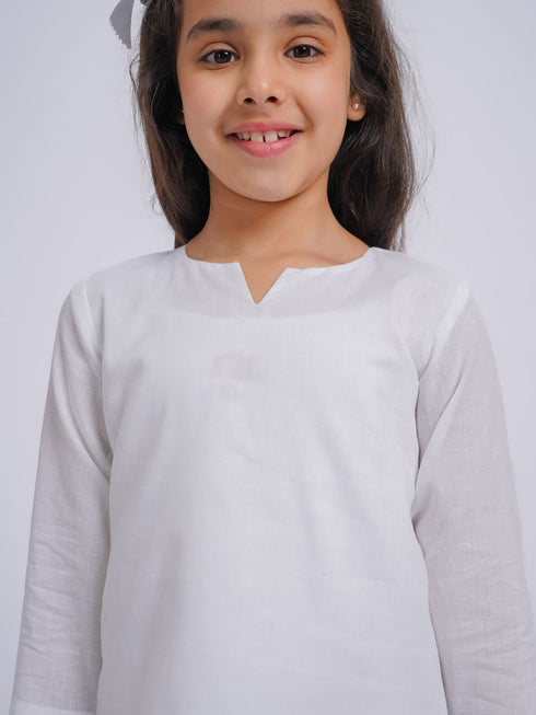 Girl's' White Only Kurta