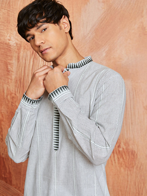 Men's White Cotton Kurta And Pyjama Set