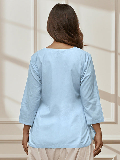 Women Aqua Cambric Cotton Round Neck Yoga Kurta
