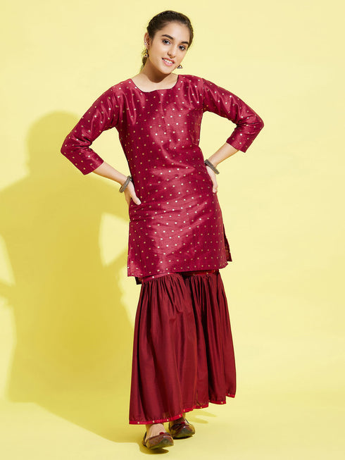 Girl's' Maroon Zari Kurta And Sharara Set