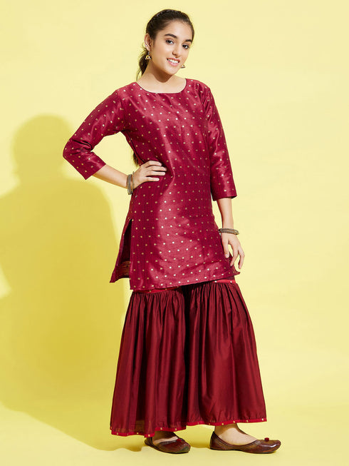 Girl's' Maroon Zari Kurta And Sharara Set