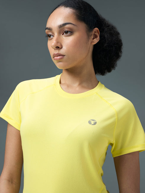 Women Solid Slim Fit Crew Neck T-shirt with TECHNO COOL