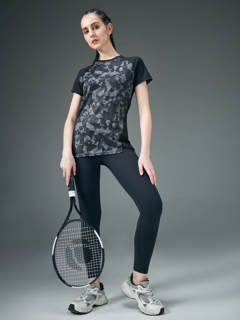 Women Abstract Print Slim Fit Crew Neck T-shirt with TECHNO COOL+