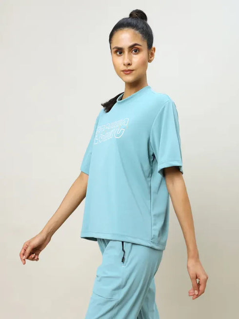 Women Printed Boxy Fit Crew Neck T-shirt with TECHNO COOL+