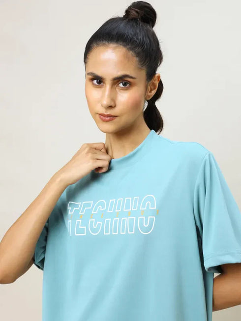 Women Printed Boxy Fit Crew Neck T-shirt with TECHNO COOL+