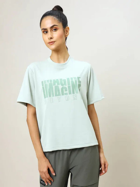 Women Printed Boxy Fit Crew Neck T-shirt with TECHNO COOL+