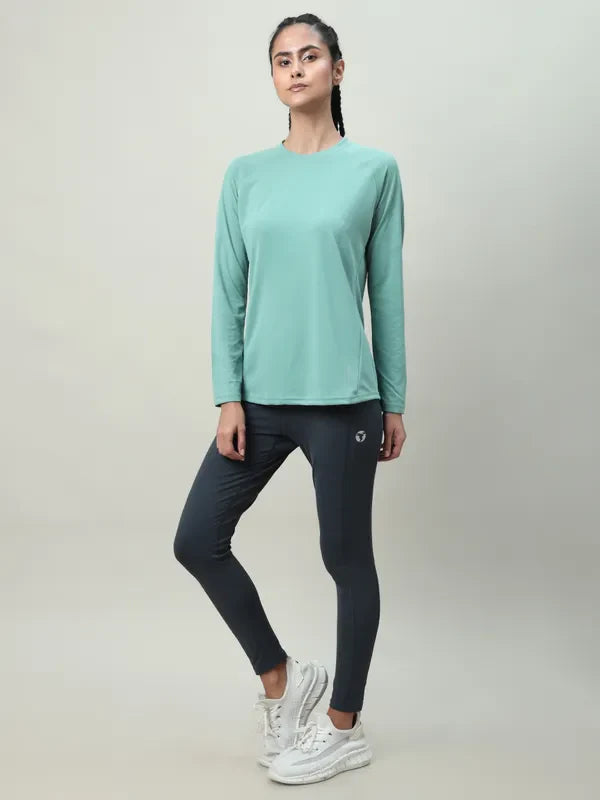 Women Solid Slim Fit Crew Neck T-shirt with TECHNO COOL+