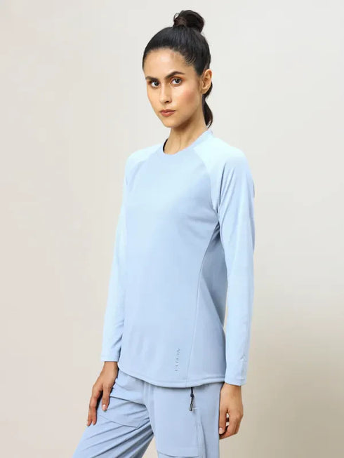 Women Solid Slim Fit Crew Neck T-shirt with TECHNO COOL+