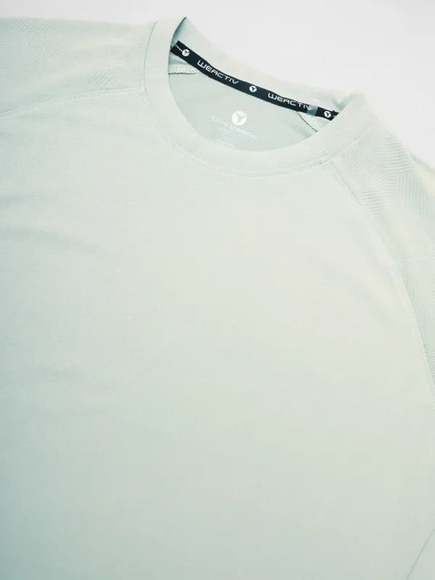Women Solid Slim Fit Crew Neck T-shirt with TECHNO COOL+