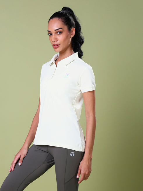 Women Solid Slim Fit Polo T-shirt with MATPIQ