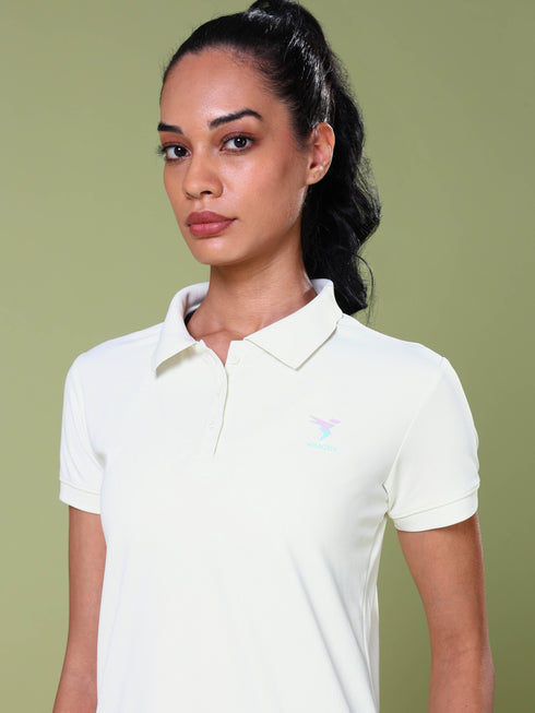 Women Solid Slim Fit Polo T-shirt with MATPIQ
