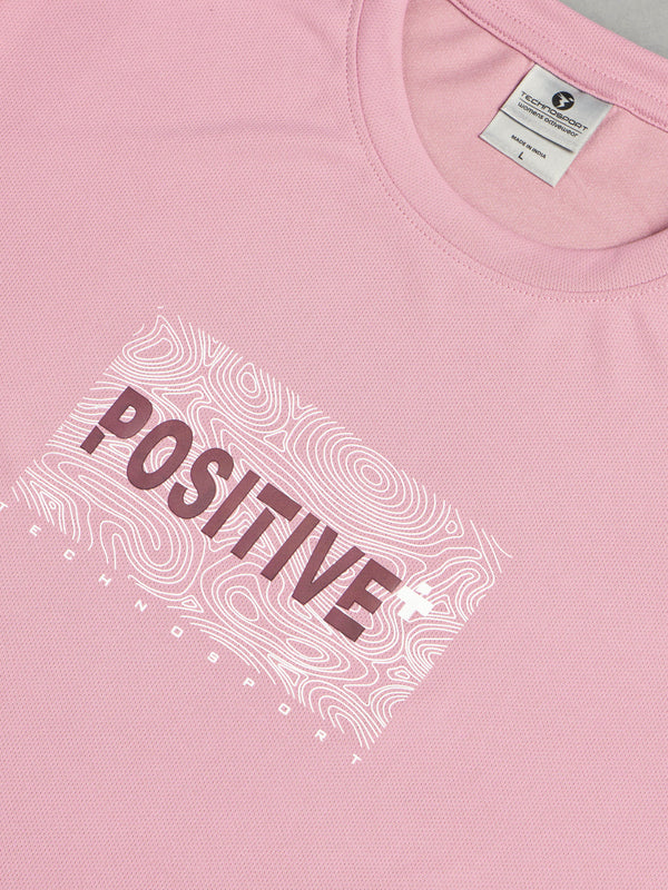 Women Printed Slim Fit Round Neck T-shirt with TECHNOCOOL+