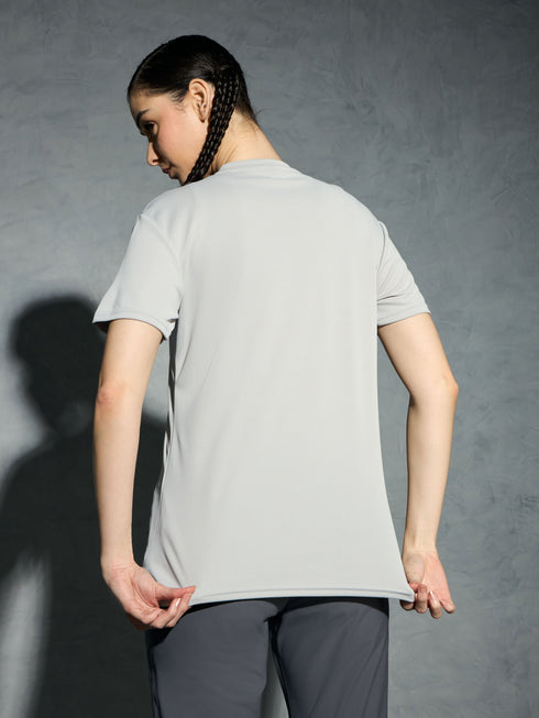 Women Printed Slim Fit Round Neck T-shirt with TECHNOCOOL+