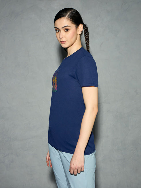 Women Printed Slim Fit Round Neck T-shirt with TECHNOCOOL+
