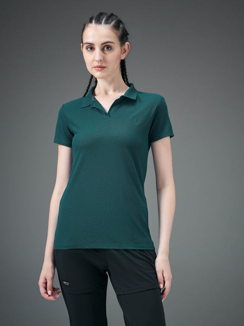 Women Solid Slim Fit Polo T-shirt with MATPIQ