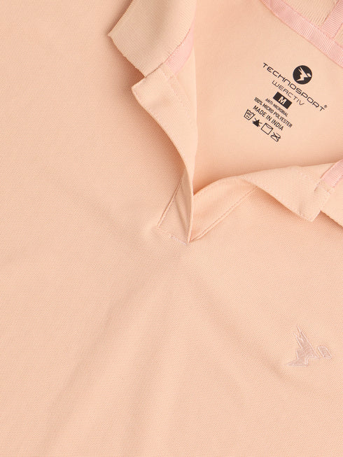 Women Solid Slim Fit Polo T-shirt with MATPIQ