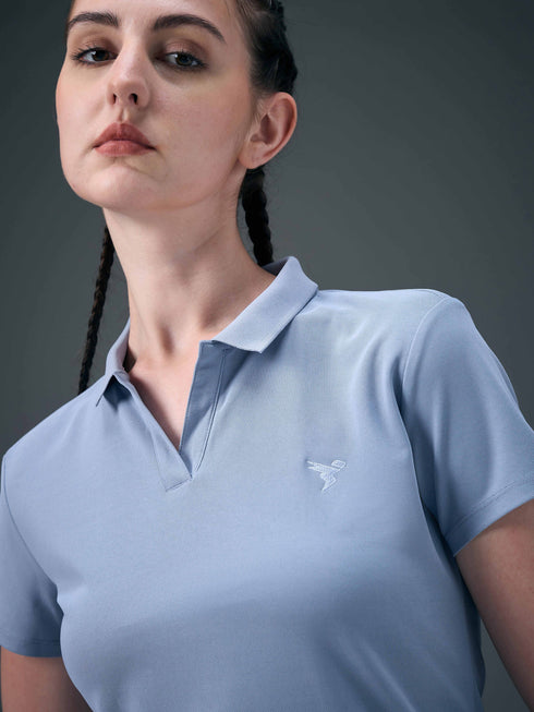 Women Solid Slim Fit Polo T-shirt with MATPIQ