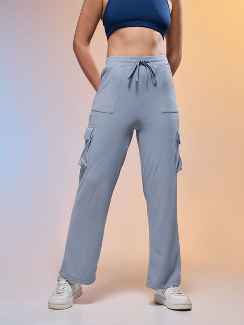 Women Solid Straight Fit Cargo Trackpants with TECHNOCOOL+