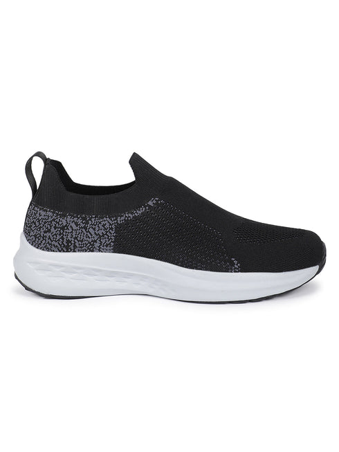 WANDER Black Women's Walking Shoes