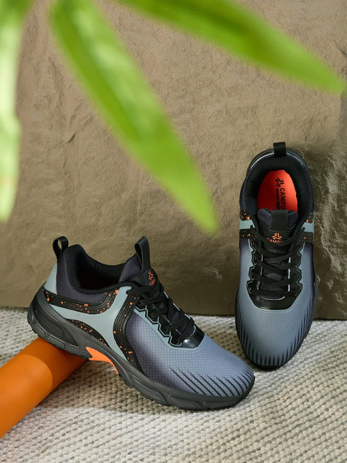 YARD Black Men's Running Shoes