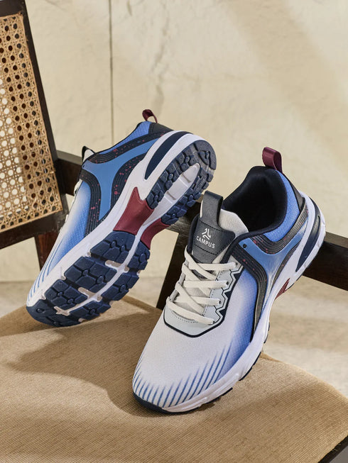 YARD White Men's Running Shoes