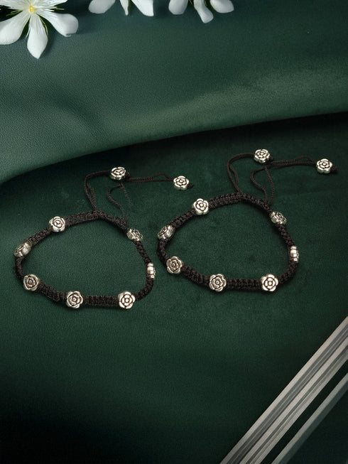 Set of 2 Silver Oxidised Stone Studded Flower Design Minimal Dailywear Anklet Payal