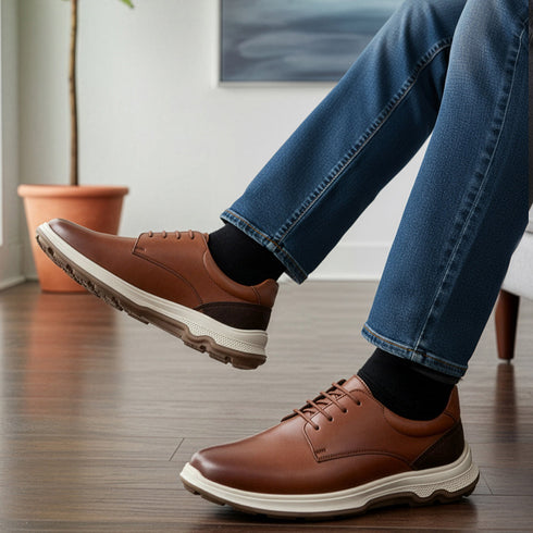 Men's Lace-Up Leather Casual Shoe with Lightweight Comfort Sole