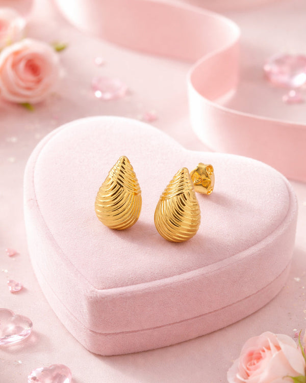 18kt Gold Plated Teardrop Stud Earring