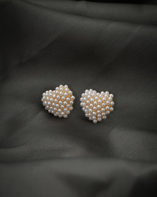 18kt Gold Plated Pearl Heart Stud Earring