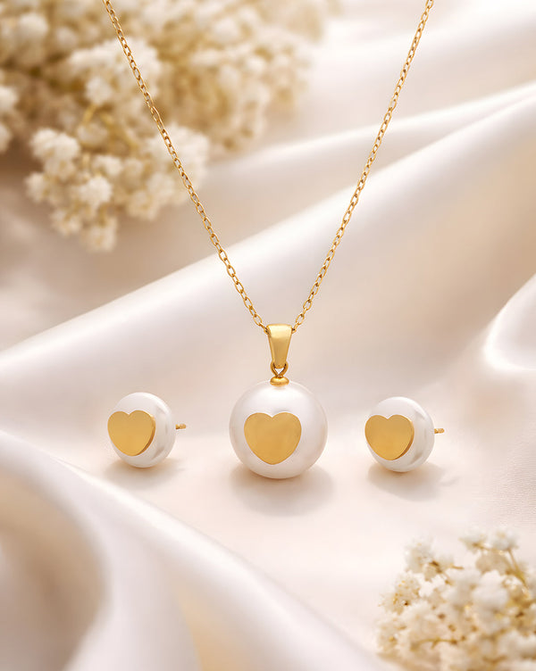 18kt Gold Plated Pearl and Heart Jewellery Set