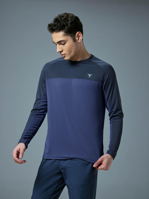 Men Colorblock Slim Fit Crew Neck T-shirt with TECHNO COOL+