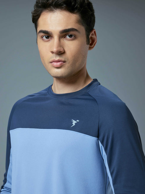 Men Colorblock Slim Fit Crew Neck T-shirt with TECHNO COOL+