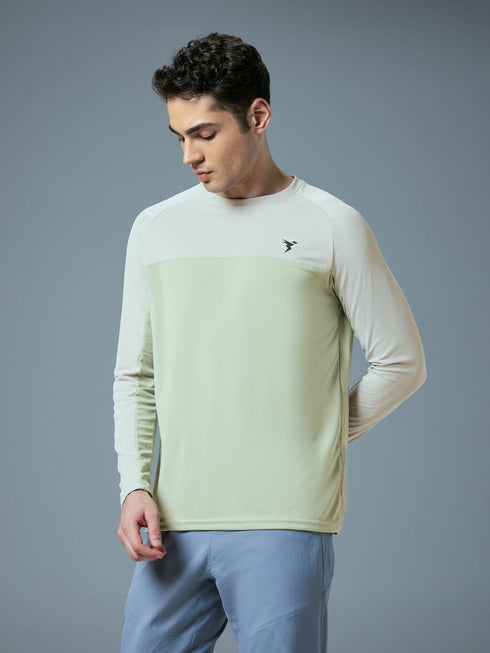 Men Colorblock Slim Fit Crew Neck T-shirt with TECHNO COOL+