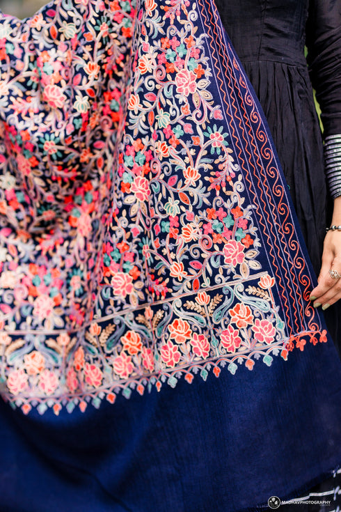 Women's Aari Embroidered Wool Shawl