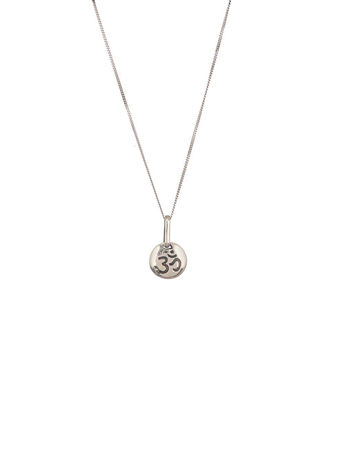 925 Sterling Silver Minimal Dailywear Om Locket Pendant Necklace & Chain
