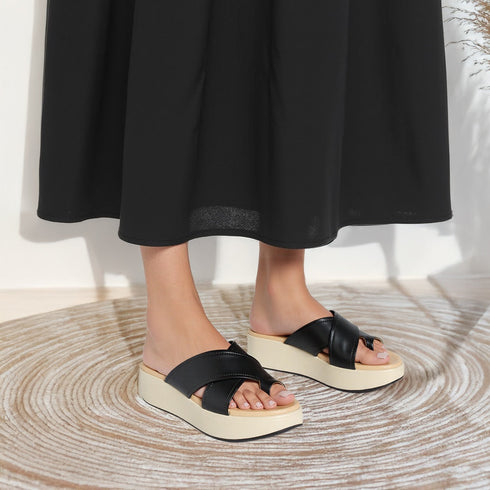 Women's Toe-Ring Crisscross Wedge Sandals